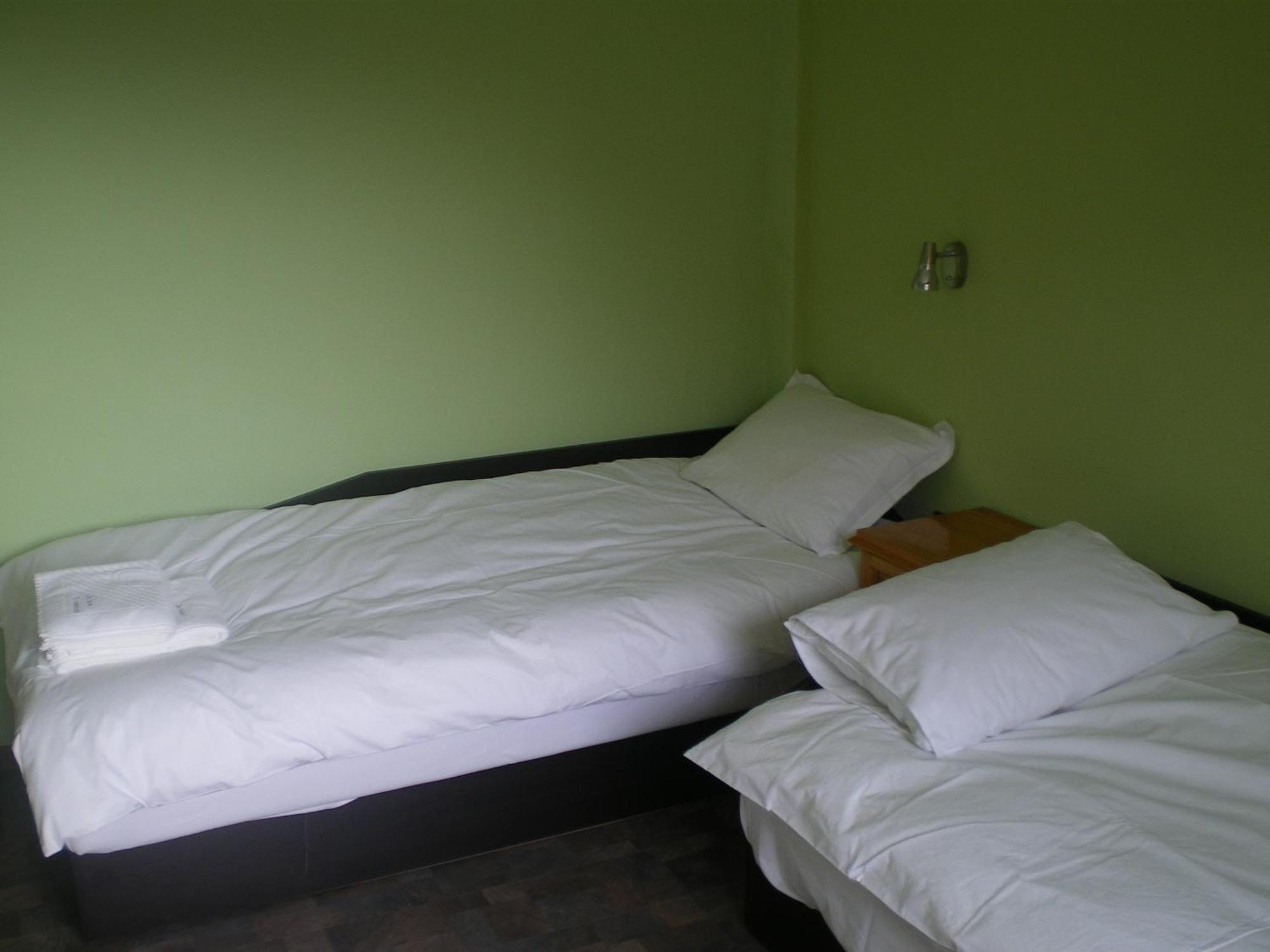 Family Hotel Balkana Aprilci Kültér fotó